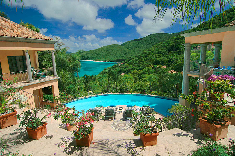 Coco De Mer: Five Bedroom Luxury Villa at Peter Bay