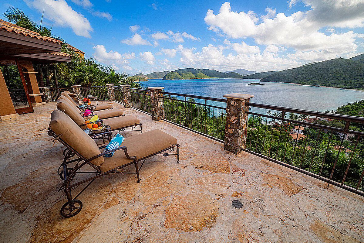 Seacove Villa: Five Bedroom Luxury Villa Overlooking Peter Bay on St. John