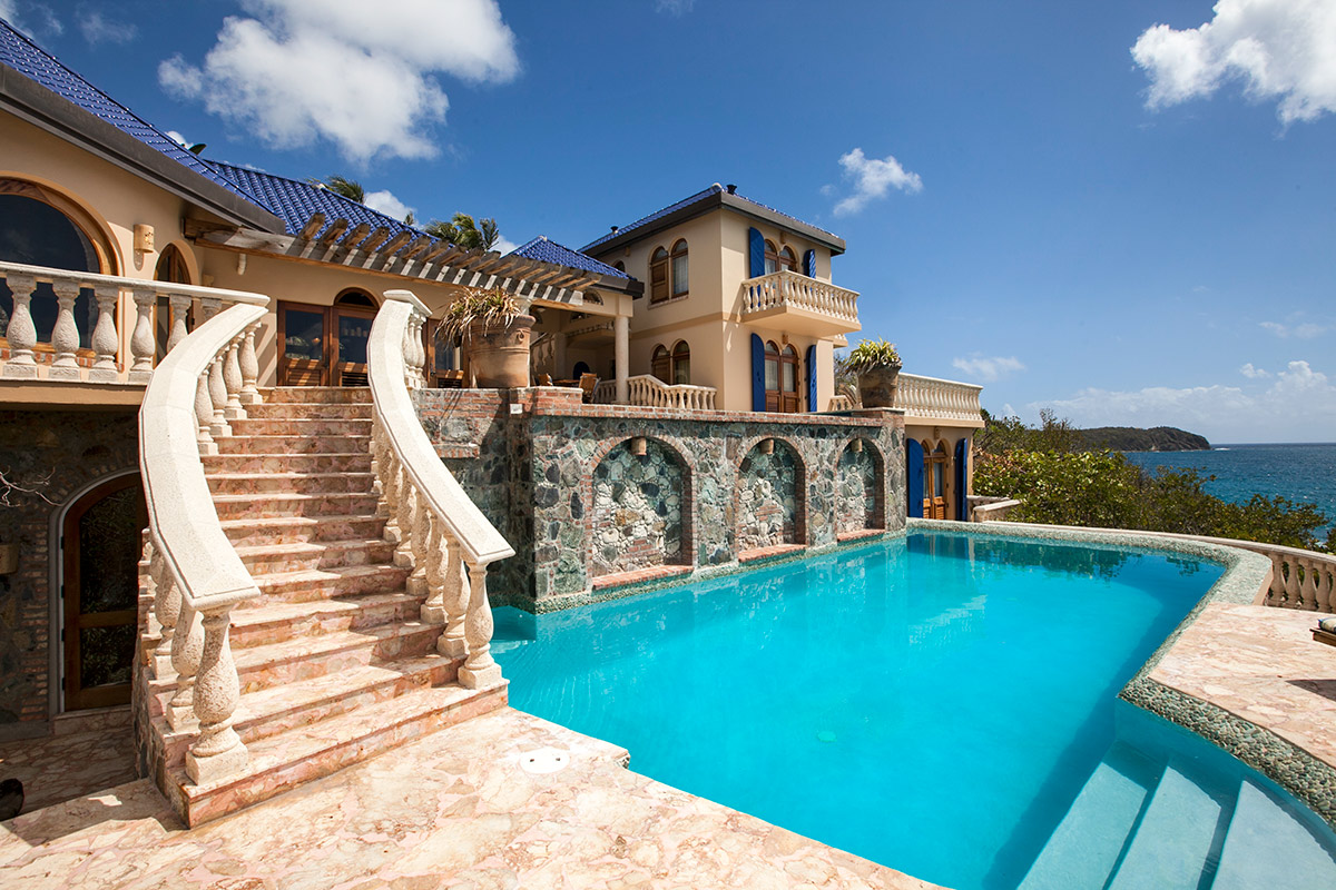 Villa Mistral: Luxury Great Cruz Bay Home on St. John