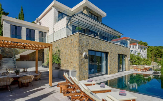 4-Bedroom Luxury Villa on Brač with Private Dock