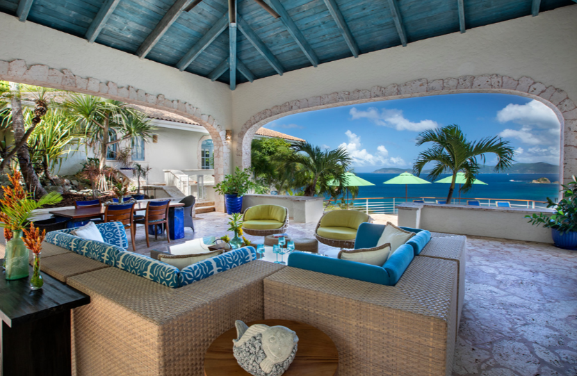 CliffHouse Villa – Indoor Outdoor Living and Lanai